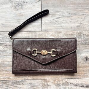 Gianni Bini Pebbled Leather Wristlet Wallet Brown Gold Hardware Clutch Snap